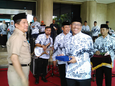 Pencarian PGRI Ngaglik - Persatuan Guru Republik Indonesia Cabang Ngaglik